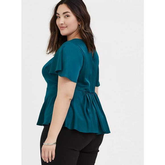 NWT Torrid Dark Teal Charmeuse Flutter Sleeves Babydoll Blouse PIus Size 4X (26) - Picture 2 of 4
